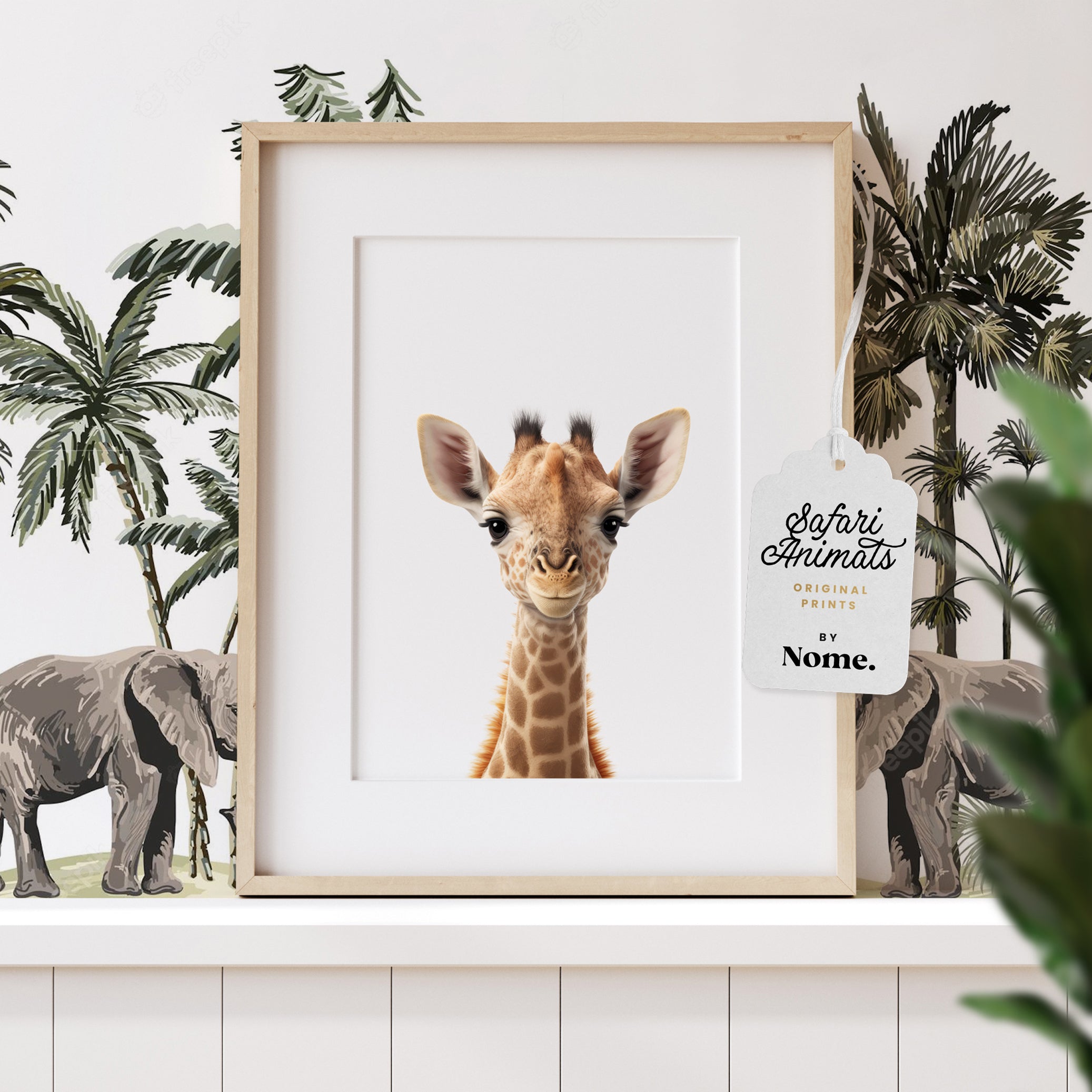 Safari Animal Print - Baby Giraffe